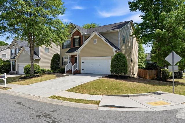 300 Tuggle Court, Woodstock, GA 30188