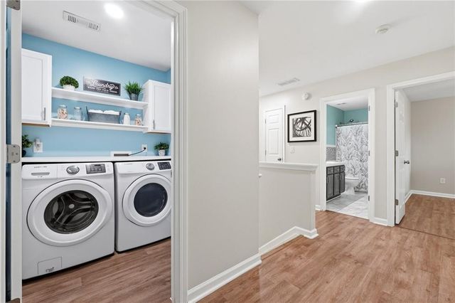 300 Tuggle Court, Woodstock, GA 30188