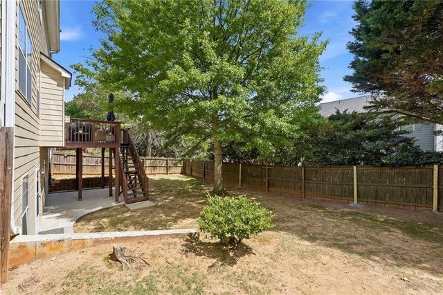 300 Tuggle Court, Woodstock, GA 30188