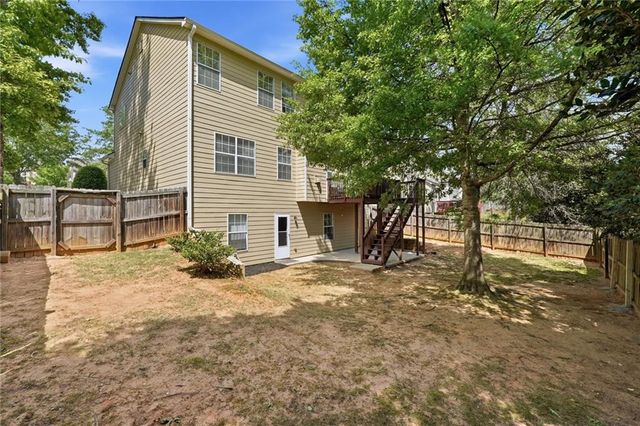 300 Tuggle Court, Woodstock, GA 30188