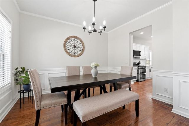 300 Tuggle Court, Woodstock, GA 30188
