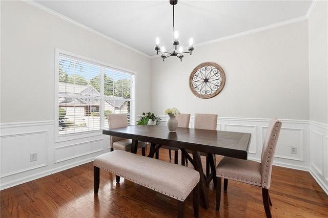 300 Tuggle Court, Woodstock, GA 30188
