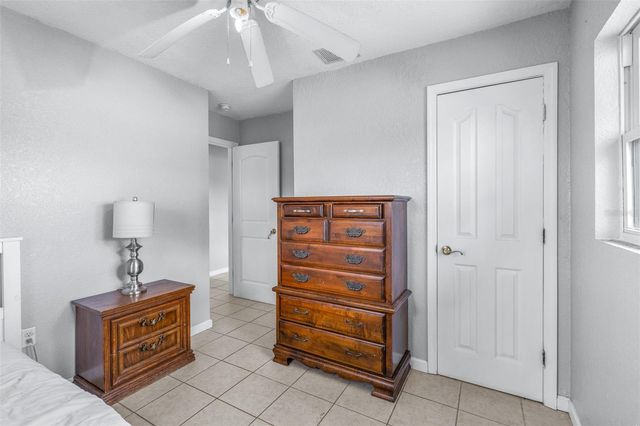 2584 EDMOND CIRCLE, Auburndale, FL 33823