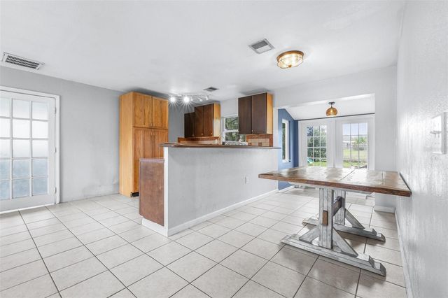 2584 EDMOND CIRCLE, Auburndale, FL 33823