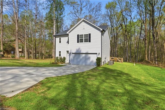 527 Dogwood Drive, Liberty, NC 27298