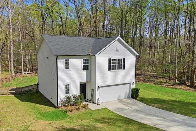 527 Dogwood Drive, Liberty, NC 27298