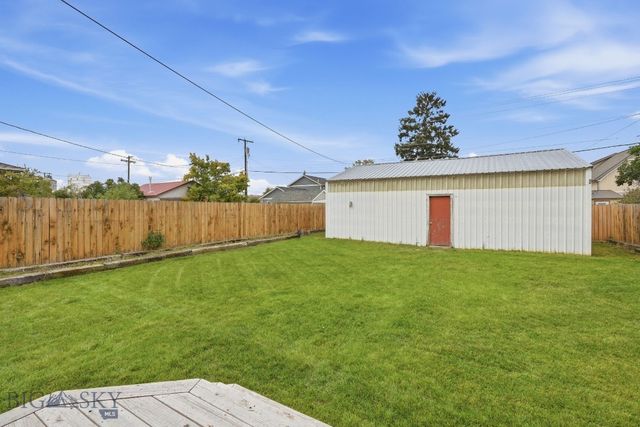 105 N Davis Street, Belgrade, MT 59714
