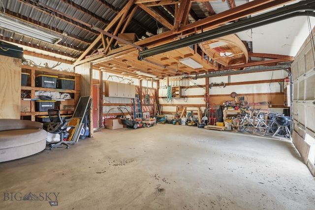 105 N Davis Street, Belgrade, MT 59714