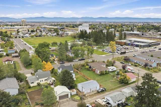 105 N Davis Street, Belgrade, MT 59714