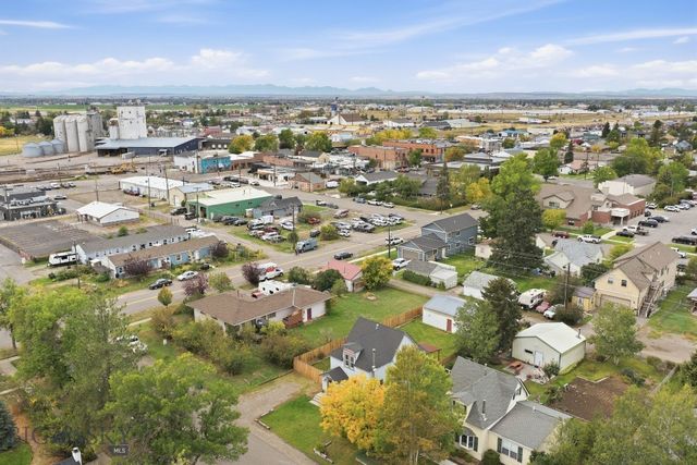 105 N Davis Street, Belgrade, MT 59714