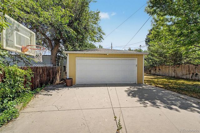 3776 S Sherman Street, Englewood, CO 80113