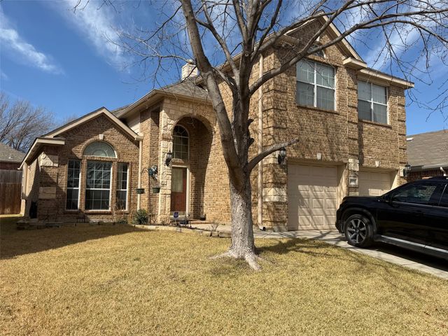 4933 Bacon Drive, Fort Worth, TX 76244