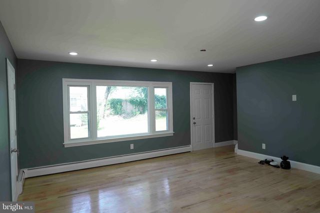 39 BABCOCK LN, Willingboro, NJ 08046