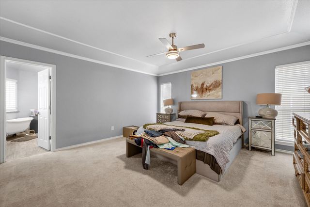 3211 Summergrove Drive, Arlington, TX 76001