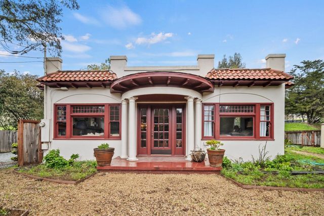 73 Echo Valley Road, Salinas, CA 93907