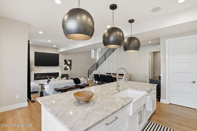 2860 W Lumber LN, Coeur D'alene, ID 83814