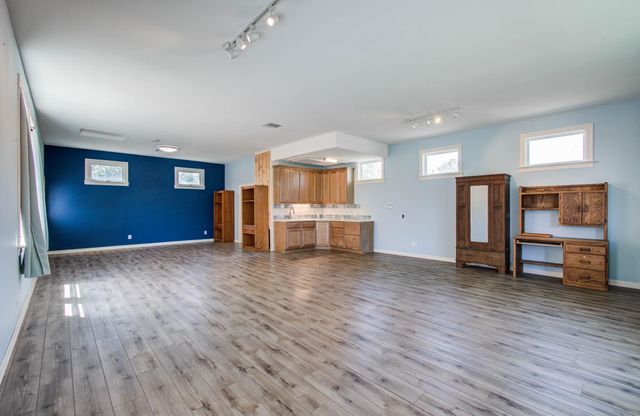 504 North Street, Columbus, TX 78934