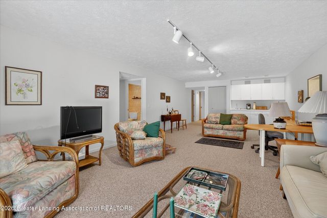 2450 Emerald Lake Drive, East Lansing, MI 48823