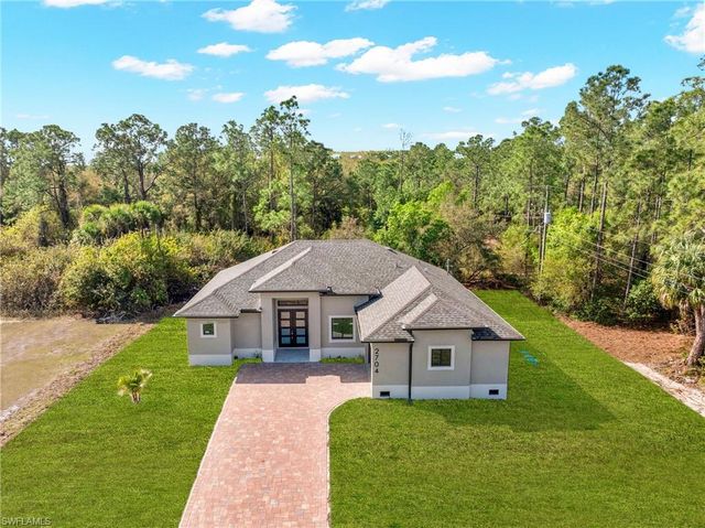 2704 E 15th ST, Lehigh Acres, FL 33972