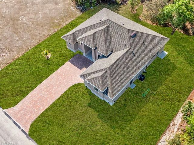 2704 E 15th ST, Lehigh Acres, FL 33972