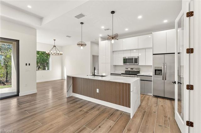 2704 E 15th ST, Lehigh Acres, FL 33972