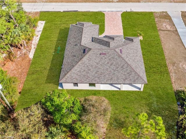 2704 E 15th ST, Lehigh Acres, FL 33972