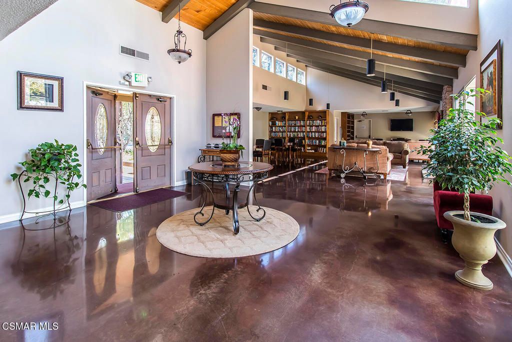 Image 30 of property listing at 291 Sequoia Court 17, Thousand Oaks, CA 91360