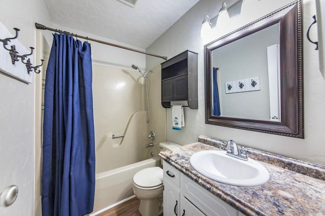 9 Pepper Tree Place, Searcy, AR 72143