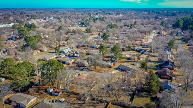 9 Pepper Tree Place, Searcy, AR 72143