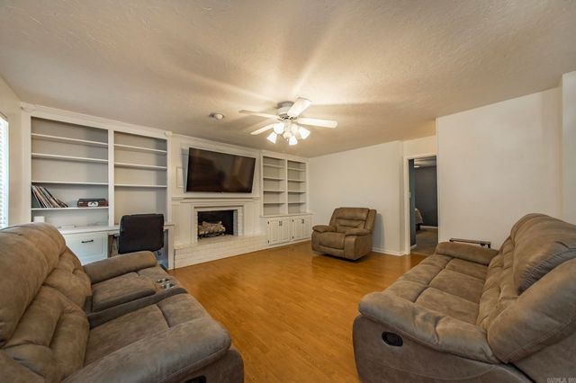 9 Pepper Tree Place, Searcy, AR 72143