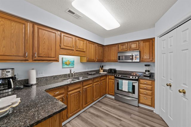 4355 Woodhollow Ln., Little River, SC 29566