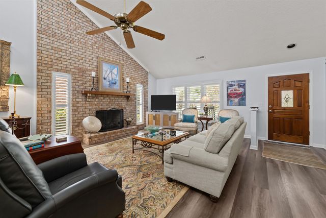 4355 Woodhollow Ln., Little River, SC 29566
