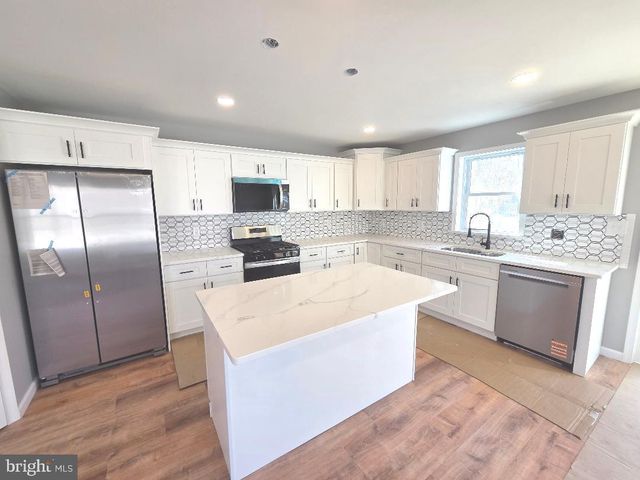 730 EXCELSIOR AVE, Croydon, PA 19021