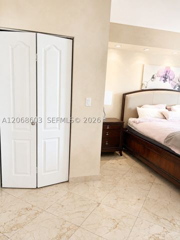 17555 SW Atlantic Blvd PH2, Sunny Isles Beach, FL 33160