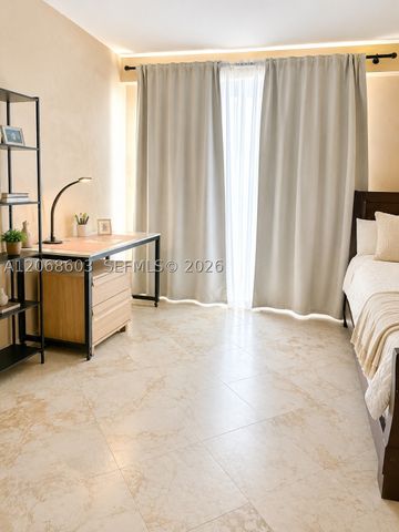 17555 SW Atlantic Blvd PH2, Sunny Isles Beach, FL 33160