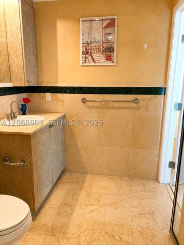 17555 SW Atlantic Blvd PH2, Sunny Isles Beach, FL 33160
