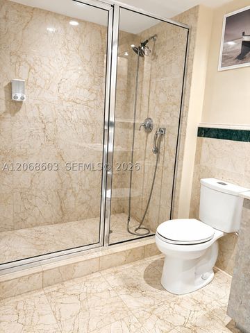 17555 SW Atlantic Blvd PH2, Sunny Isles Beach, FL 33160