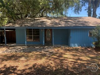 18 Arthur Circle, Savannah, GA 31406