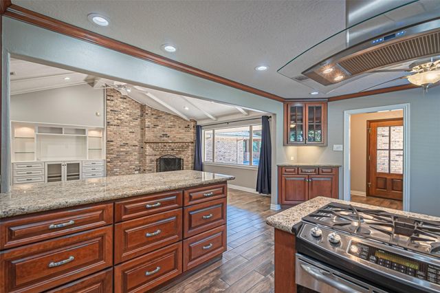 17615 Swansbury Drive, Cypress, TX 77429