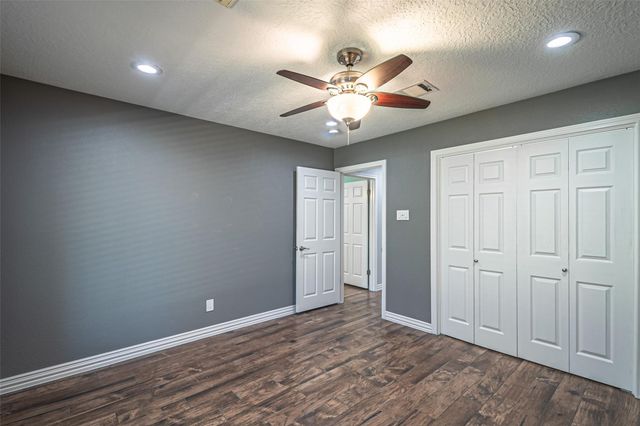 17615 Swansbury Drive, Cypress, TX 77429