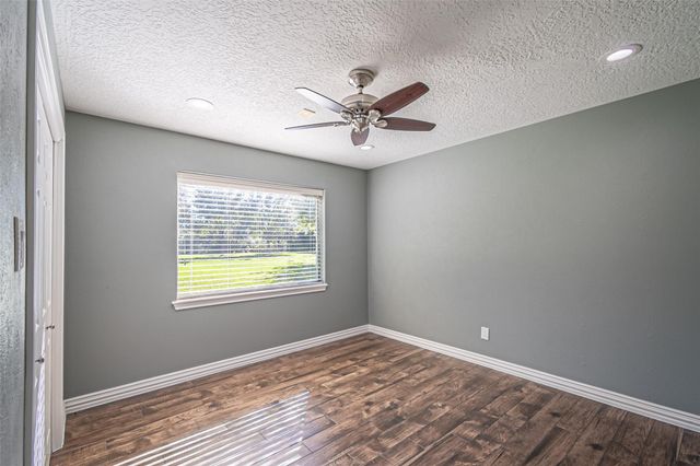 17615 Swansbury Drive, Cypress, TX 77429