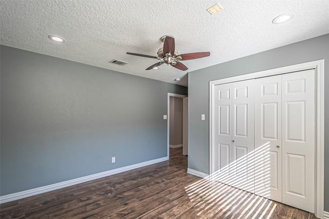 17615 Swansbury Drive, Cypress, TX 77429