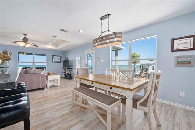 646 Copano Ridge Road, Rockport, TX 78382