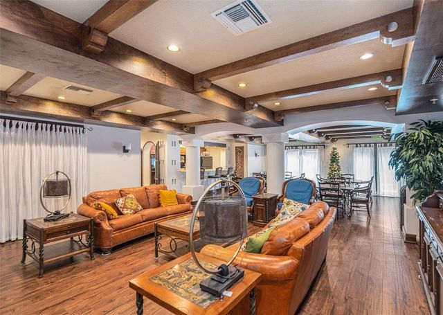 100 4TH AVENUE S 115, St Petersburg, FL 33701