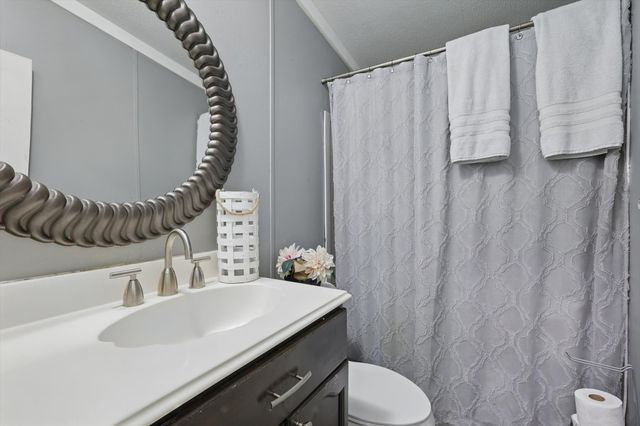 217 Country Side Court, Springtown, TX 76082