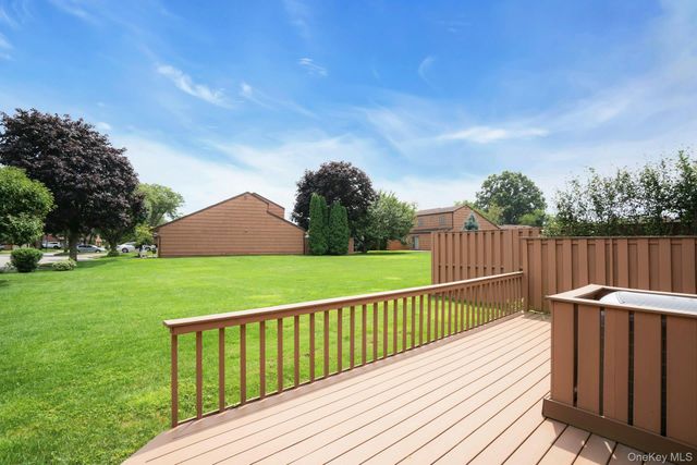 121 Scarlett Drive, Commack, NY 11725