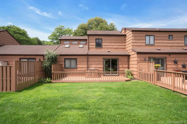 121 Scarlett Drive, Commack, NY 11725