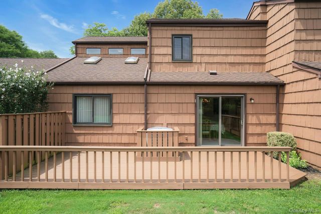 121 Scarlett Drive, Commack, NY 11725