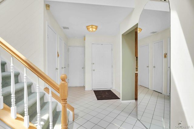 121 Scarlett Drive, Commack, NY 11725