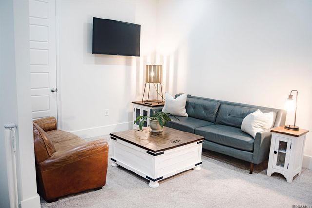 1914 Sugar Cane Ln, Saint George, LA 70810